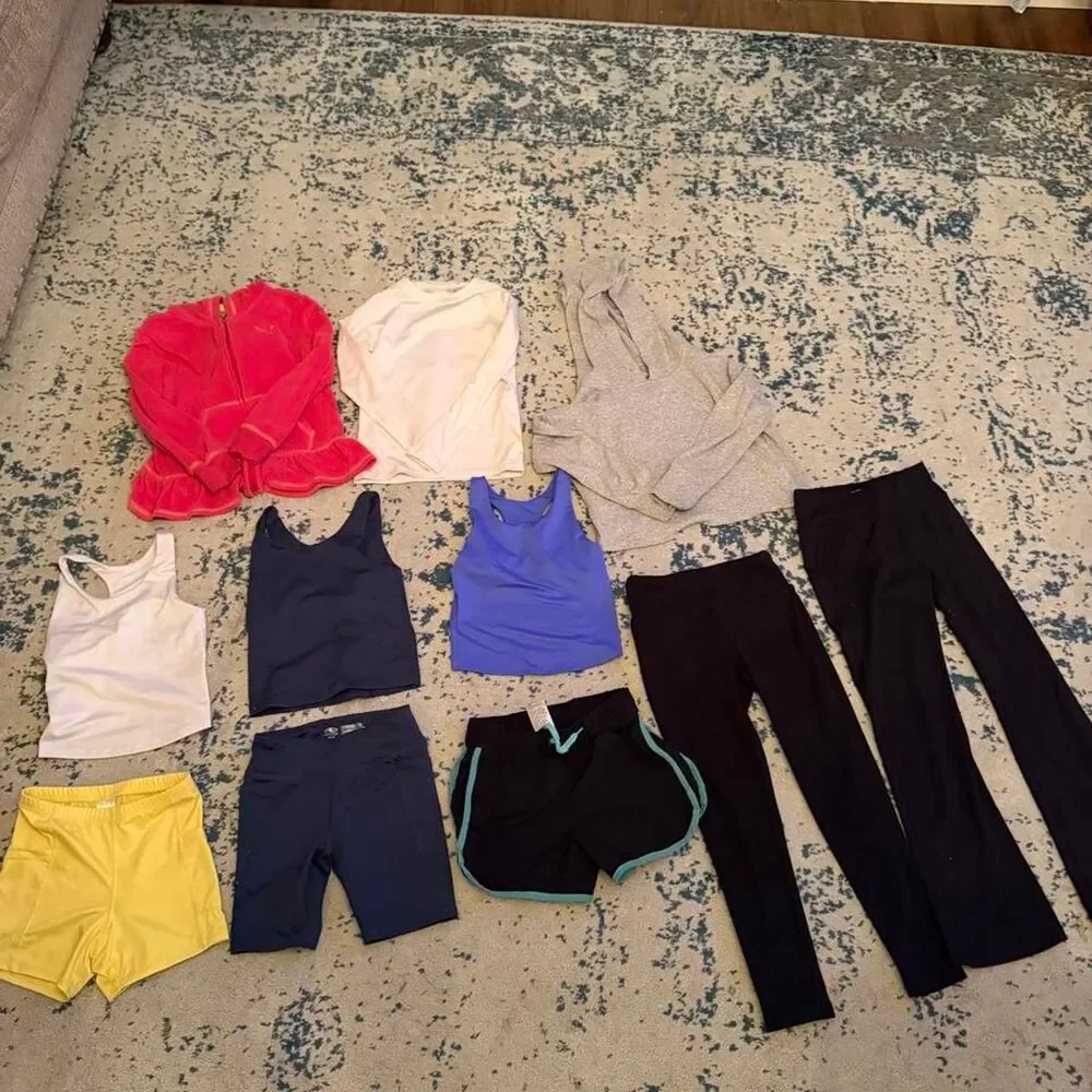 Girls size 6 athletic bundle